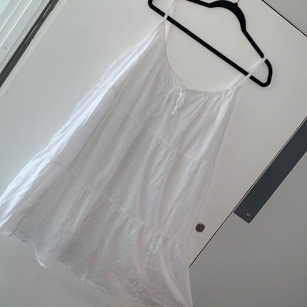 Old Navy White Sleeveless Dress